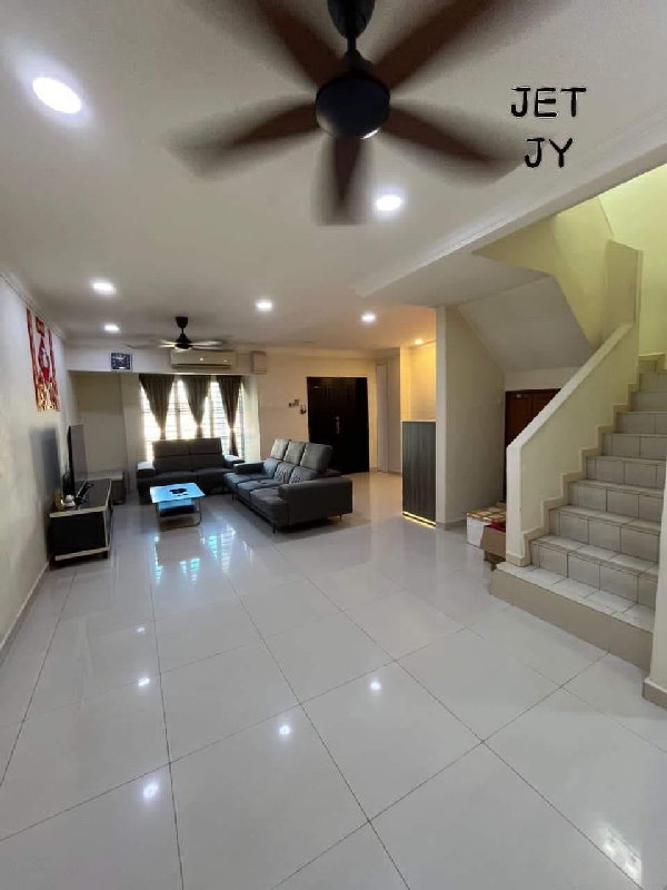 Port Klang Pandamaran Kota Pendamar Double Storey Full Reno House For Sell  - photo 2