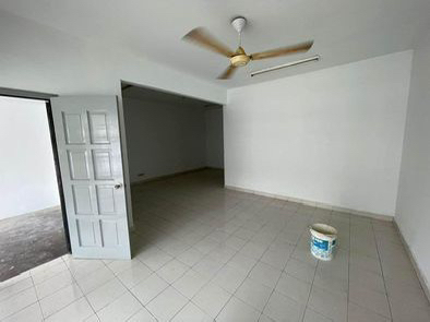 Port Klang Bandar Botanic Klang Refurbish Double Storey House For Rent  - photo 2