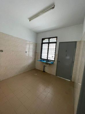 Port Klang Bandar Botanic Klang Refurbish Double Storey House For Rent  - photo 4