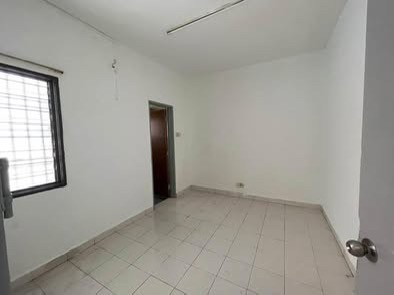 Port Klang Bandar Botanic Klang Refurbish Double Storey House For Rent  - photo 5