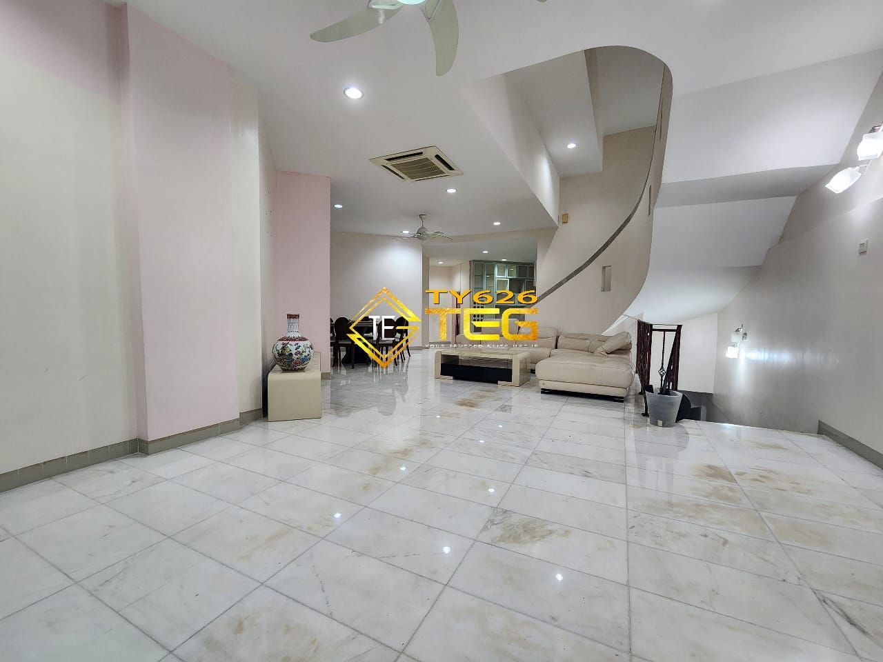 Ah Lai Regency Condo 3 Storey Penthouse - photo 6