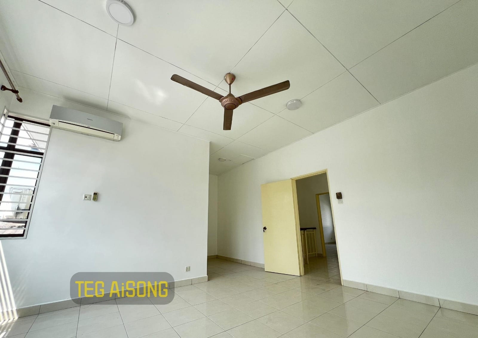 Teg Ai Song Puteri 2 storey Endlot - photo 2