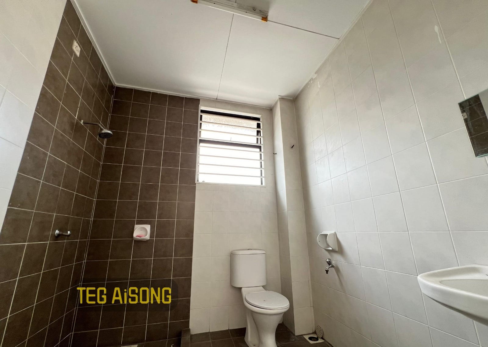 Teg Ai Song Puteri 2 storey Endlot - photo 10