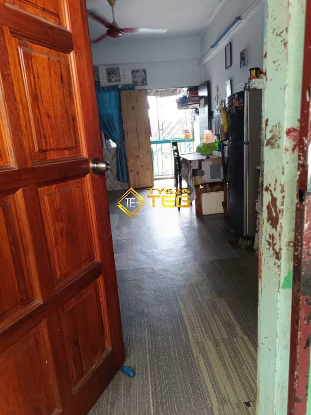 Ah Lai Chi Liung Flat - photo 4