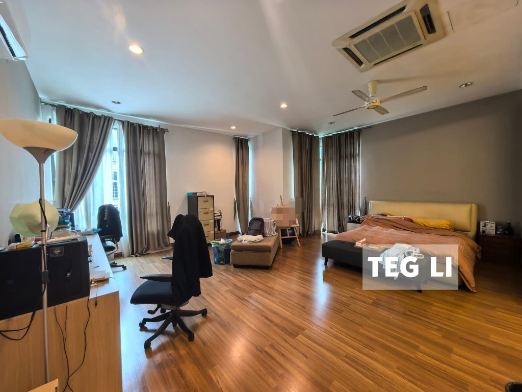 Teg Li Sri Suria 2sty Bungalow - photo 4