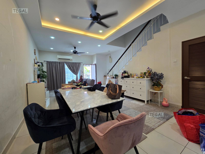 Alex Puteri 2 storey - photo 2