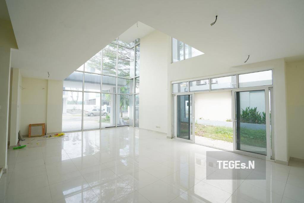 Teg SN Bukit Kemuning 3sty Bungalow - photo 2