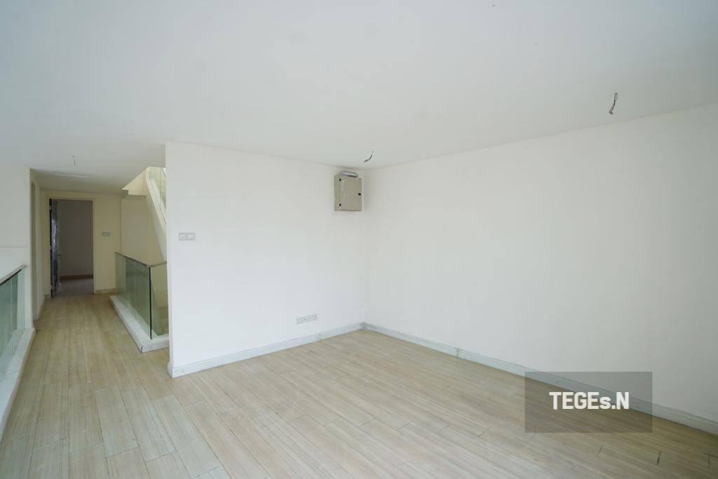Teg SN Bukit Kemuning 3sty Bungalow - photo 8