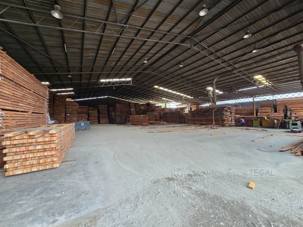 Alex Klang utama Factory - photo 4