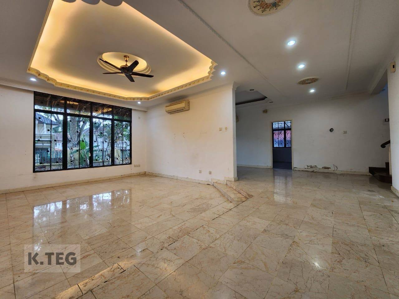 Kim Kota Kemuning 2 sty Corner Bungalow - photo 3