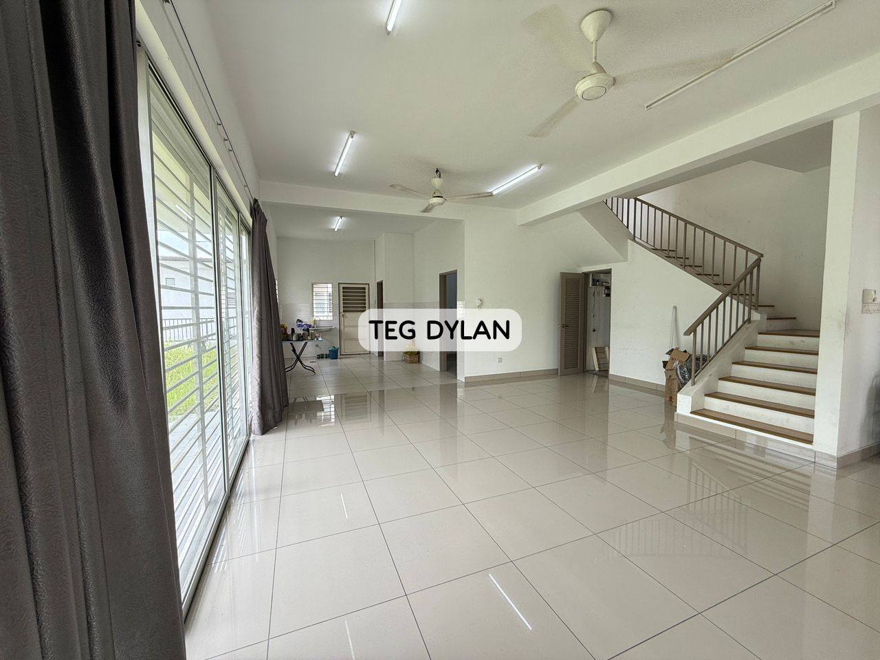 Teg Dylan Bayuemas 2sty Corner - photo 2