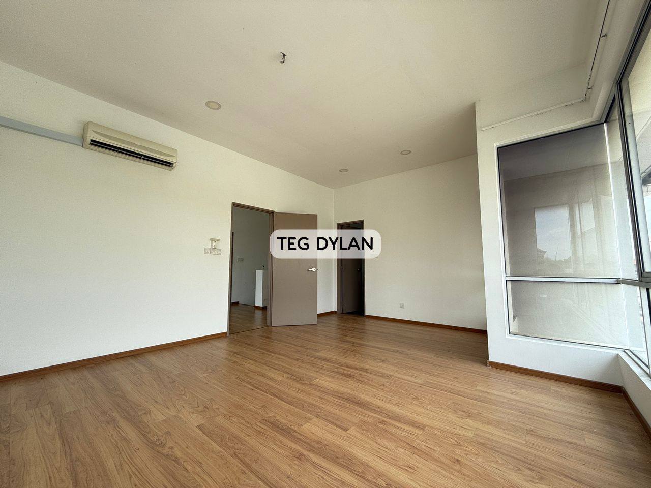 Teg Dylan Bayuemas 2sty Corner - photo 9