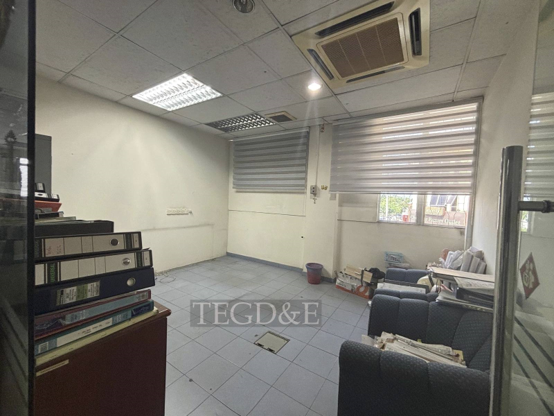 Teg D E Kawasan 16 2sty Corner Shop - photo 7