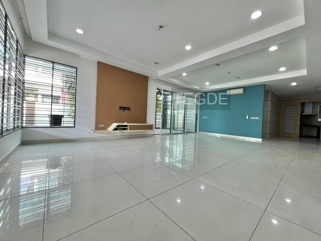 Teg D E Setia Impian 5 2 sty Semi D - photo 2