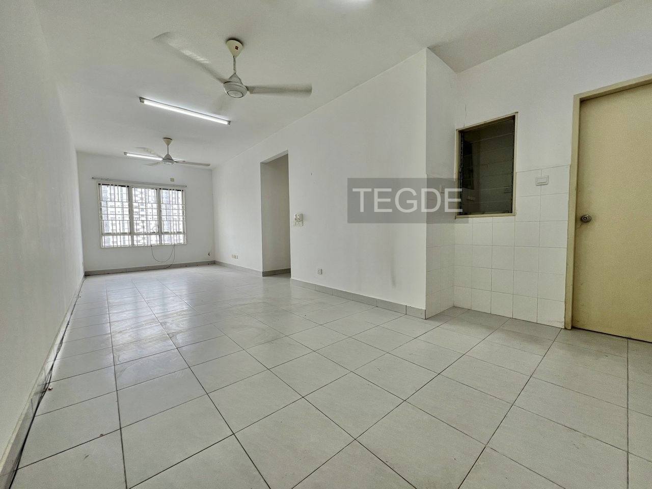 Teg DE Seri Intan Apartment - photo 2