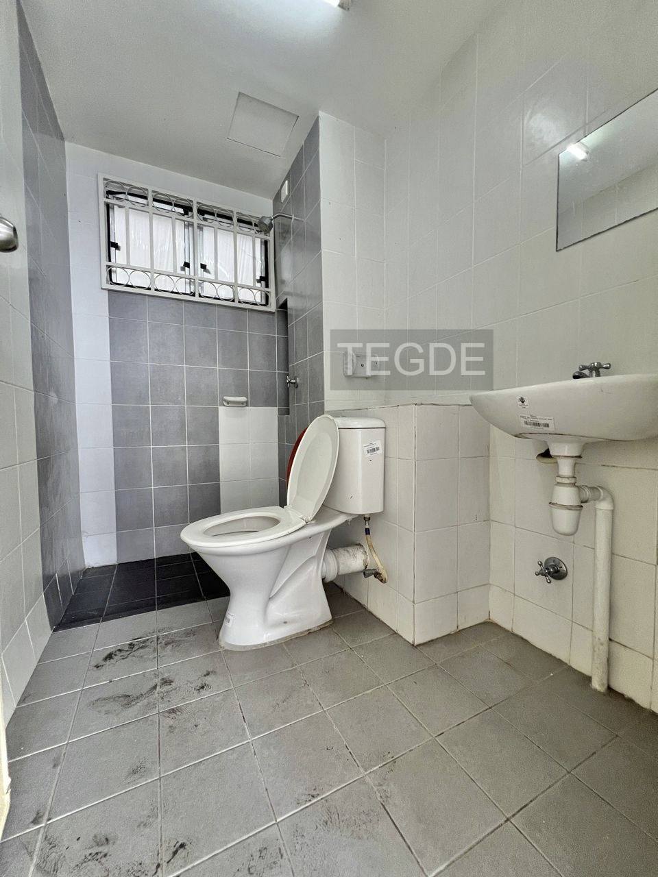 Teg DE Seri Intan Apartment - photo 8