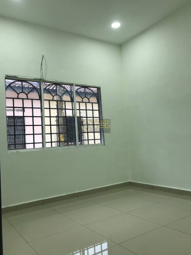 Ah Lai telok panglima garang 1sty - photo 3