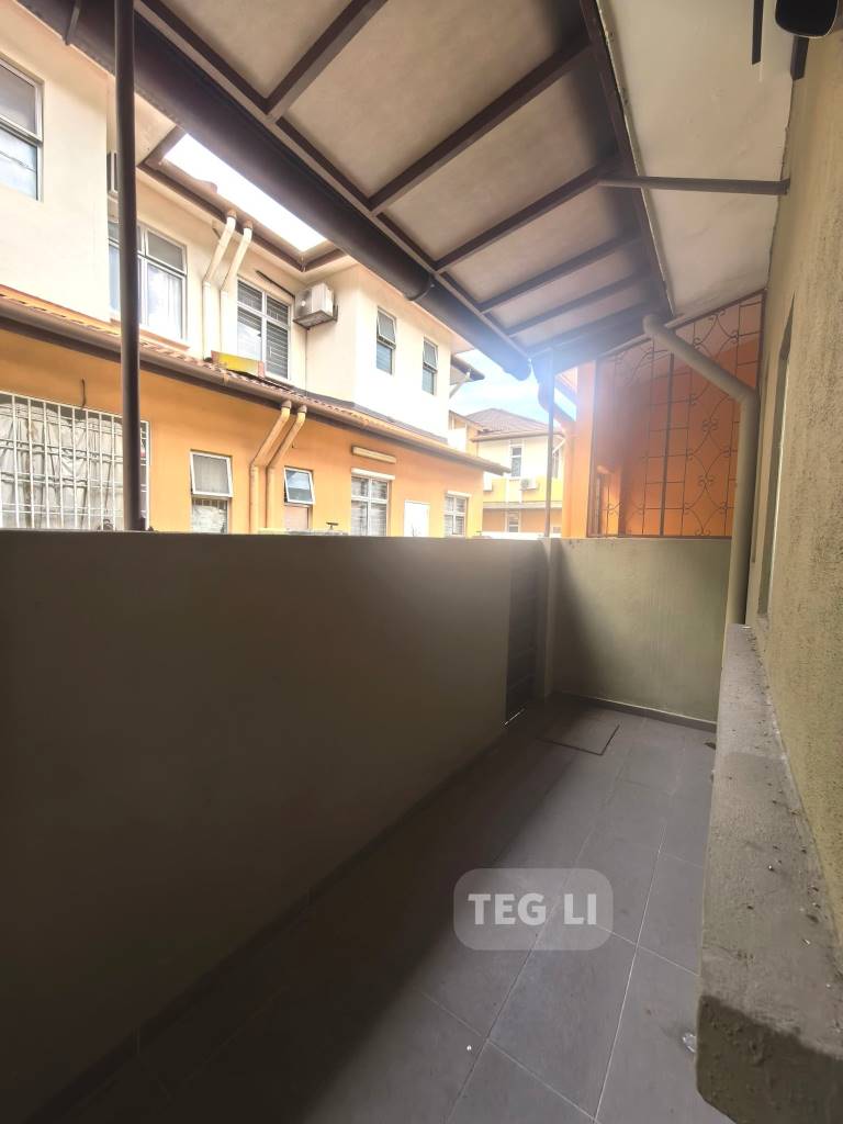 Teg Li Kemuning Utama 2 sty - photo 12