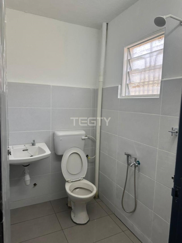 ah lai telok panglima garang 1sty house - photo 7
