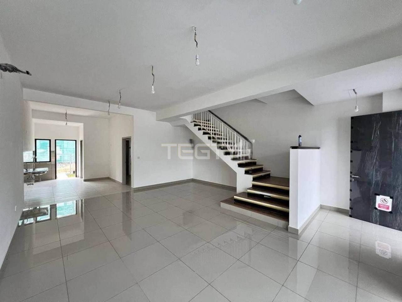 ah lai casira 3 bukit raja 2sty - photo 3