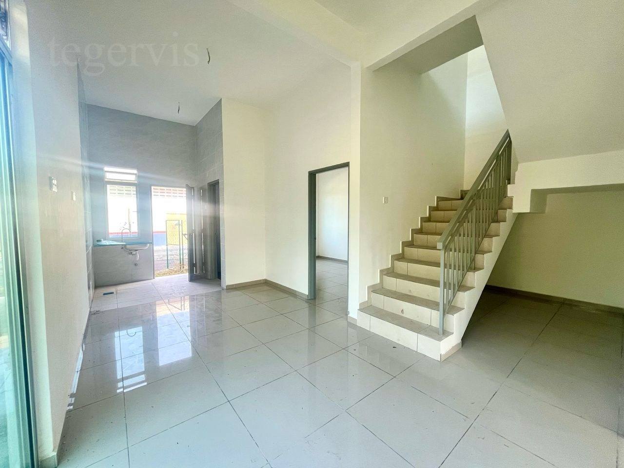 Tegervis Panglima garang 2sty Corner - photo 7