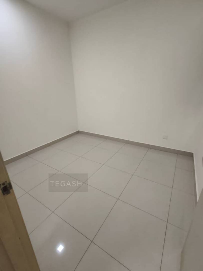 Teg Ash Cogan Bukit Raja 2 sty Endlot - photo 9