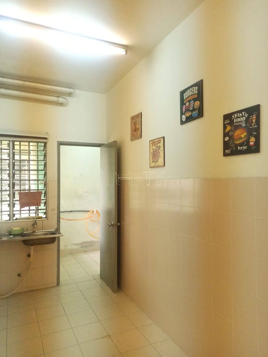 Ah Lai Kasuarina Apartment GF - photo 2