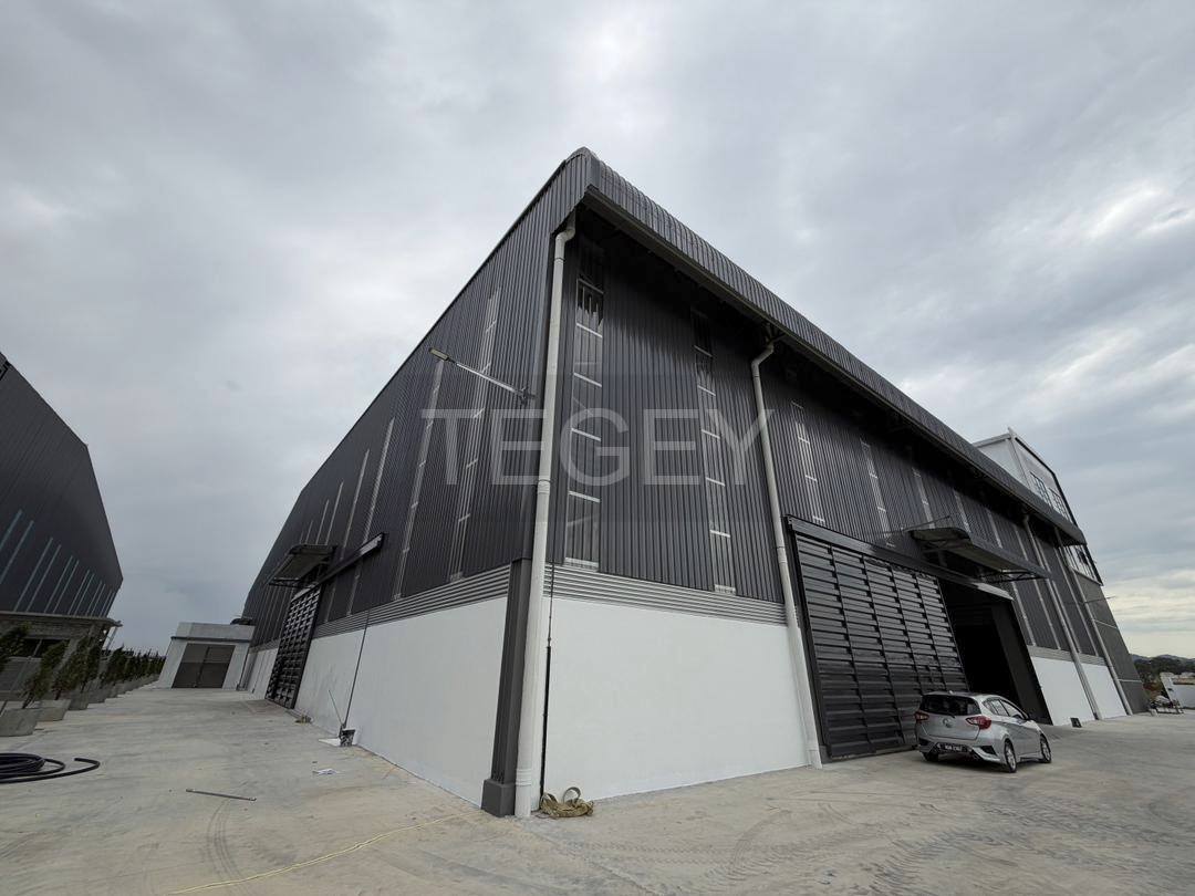 Teg Ey Puncak Alam Factory