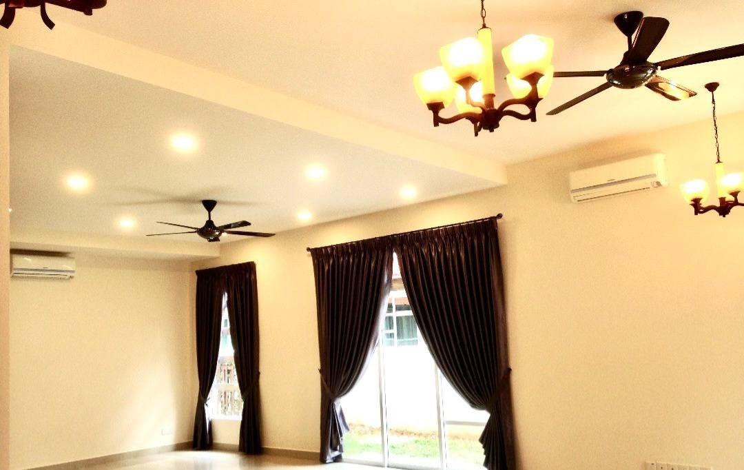 Eco Park 15 sty Semi D