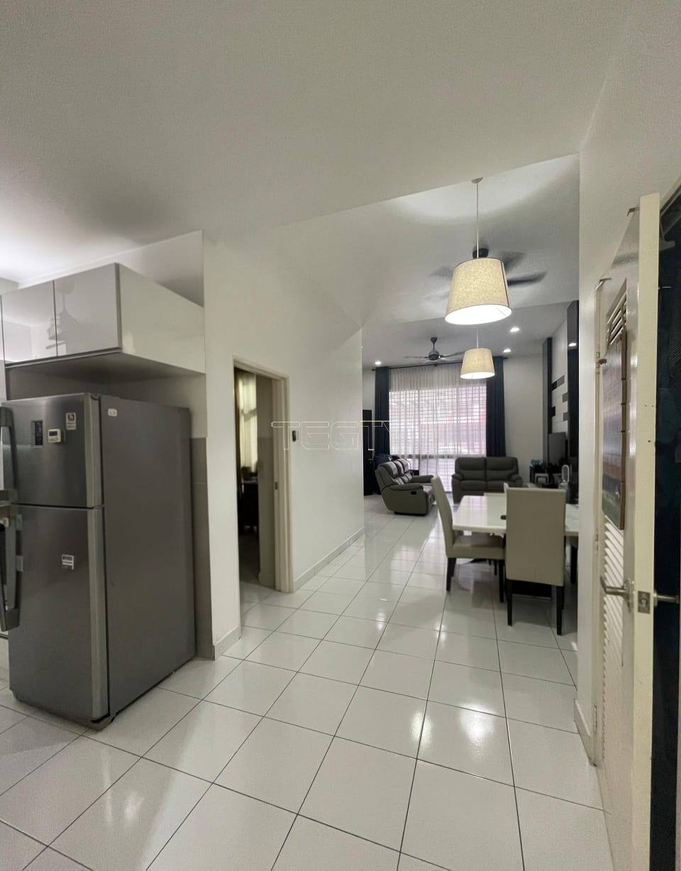 Ah Lai Avani Bukit Raja 2 sty - photo 2