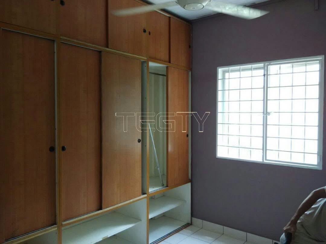 Ah Lai Tropika Apartment - photo 2