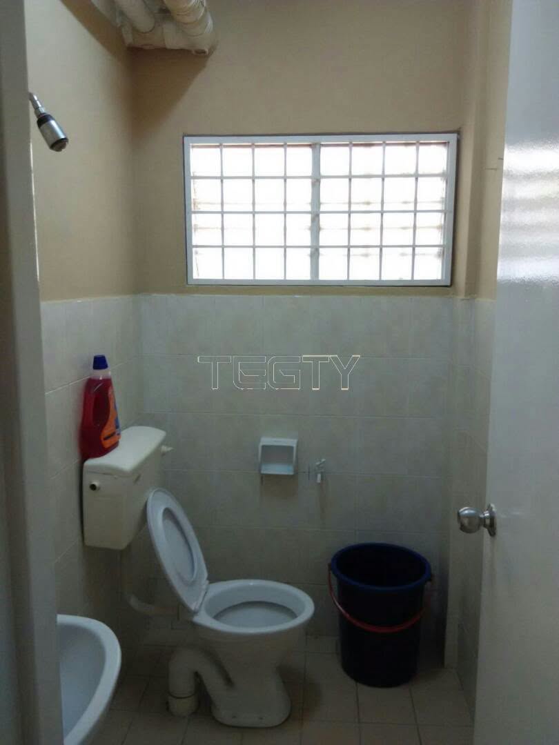 Ah Lai Tropika Apartment - photo 10