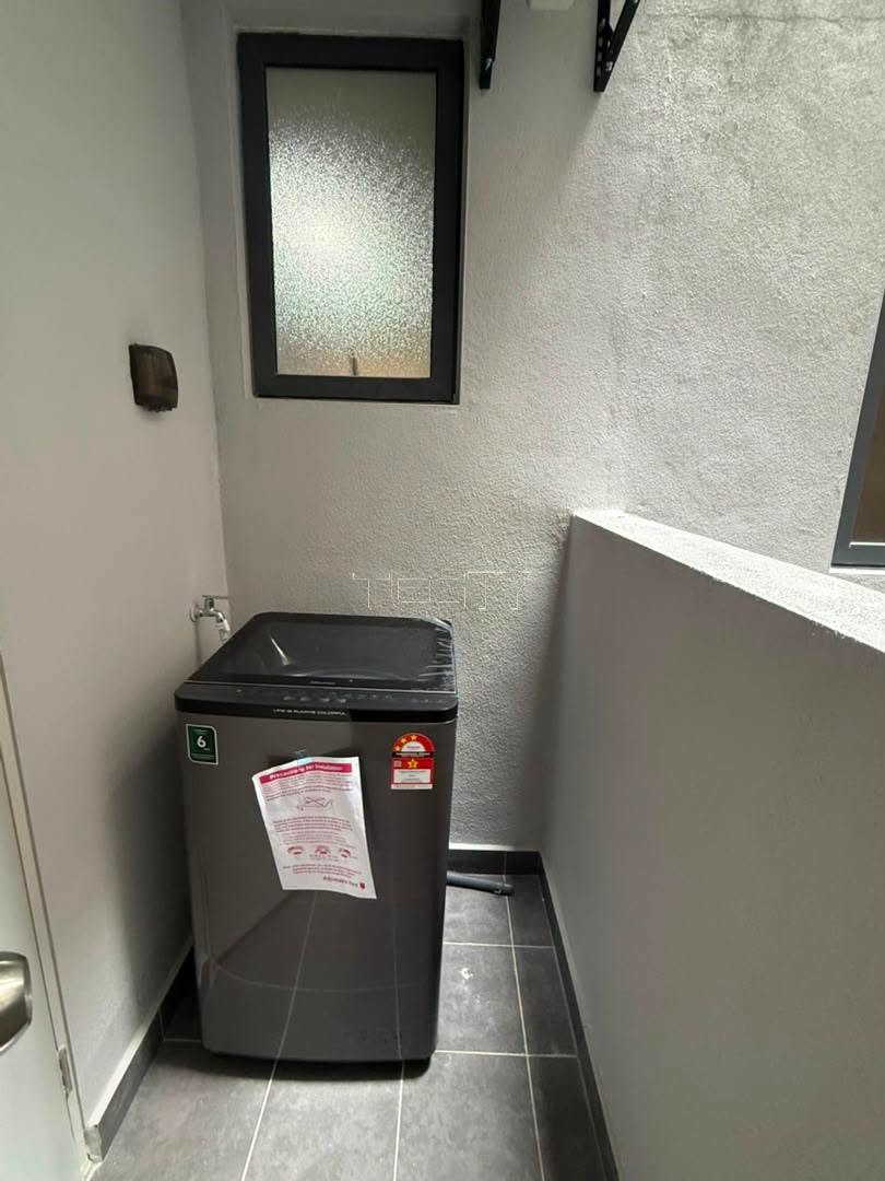 Ah Lai D Sini Residences Condo - photo 10