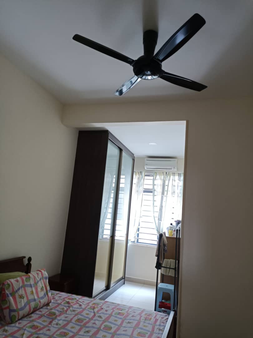 2 Storey Superlink, End Lot, Bandar Damai Perdana - photo 2