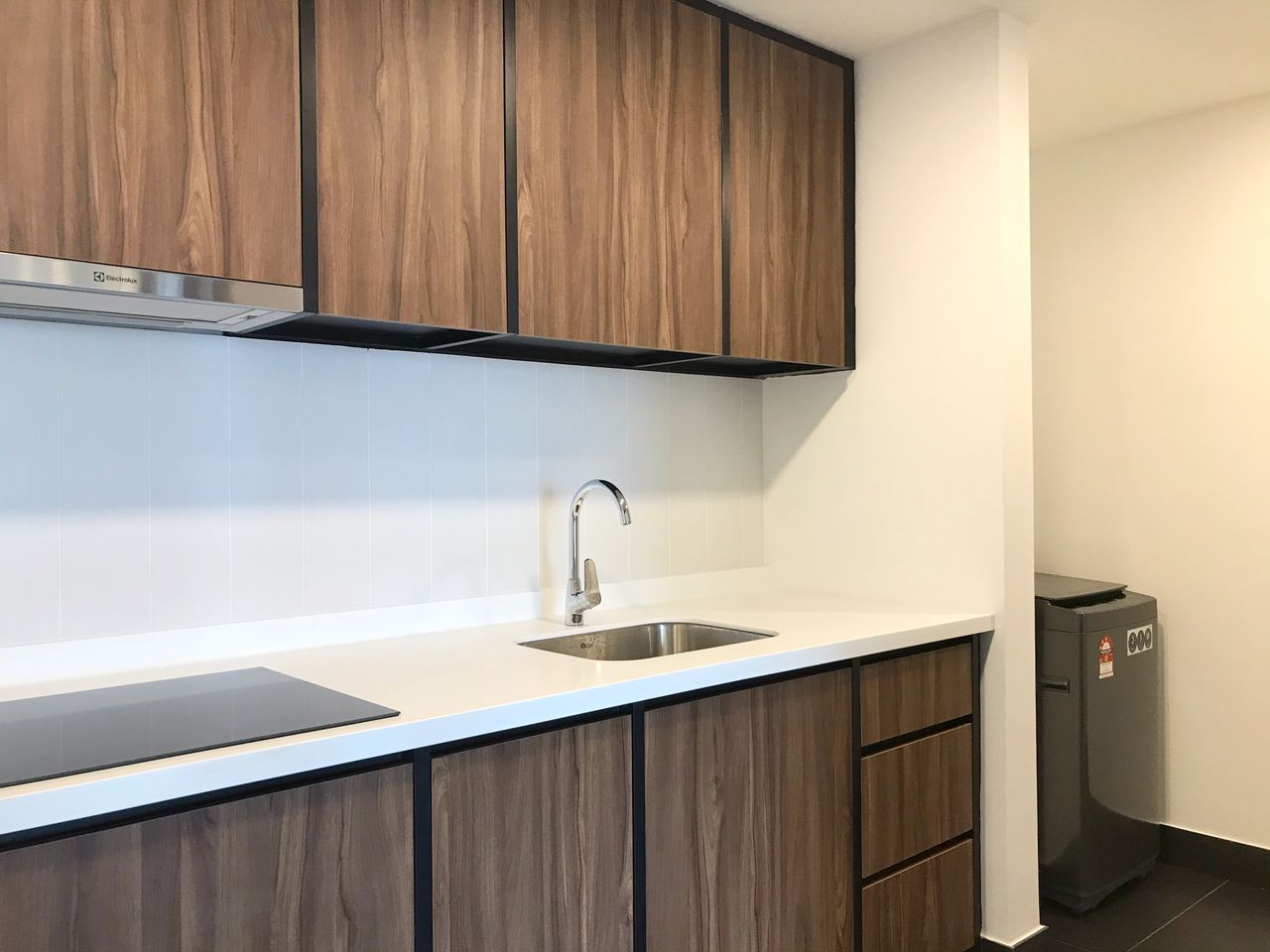 UNA Serviced Apartment - photo 5