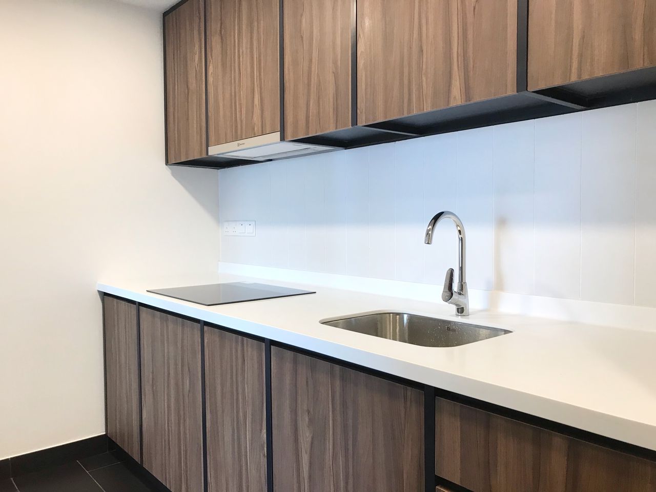 UNA Serviced Apartment - photo 7
