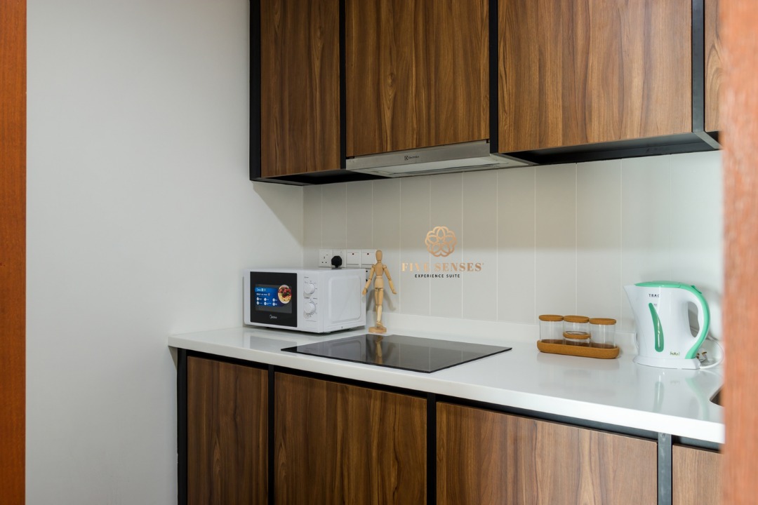 UNA Serviced Apartment - photo 2