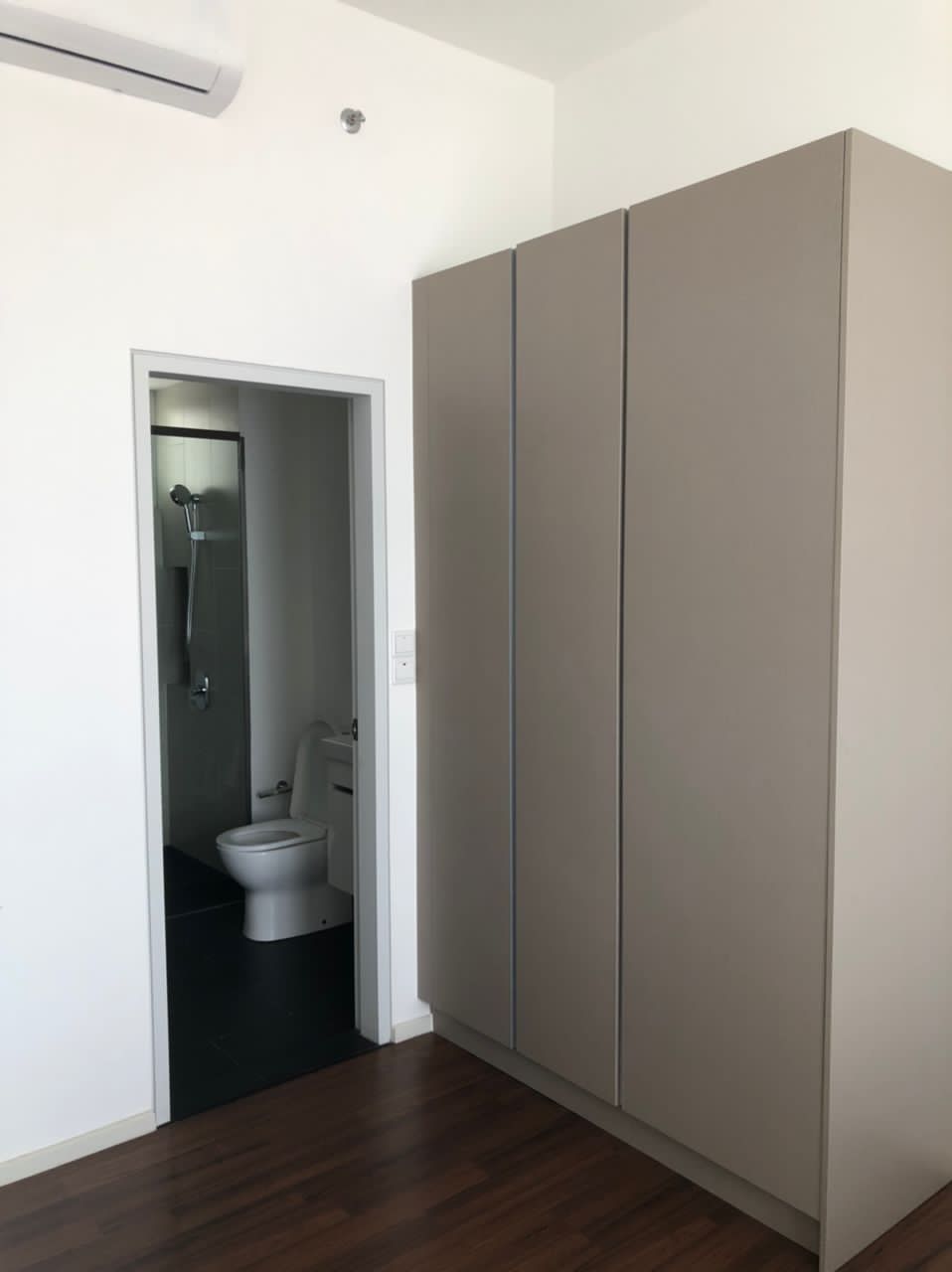 UNA Serviced Apartment - photo 10