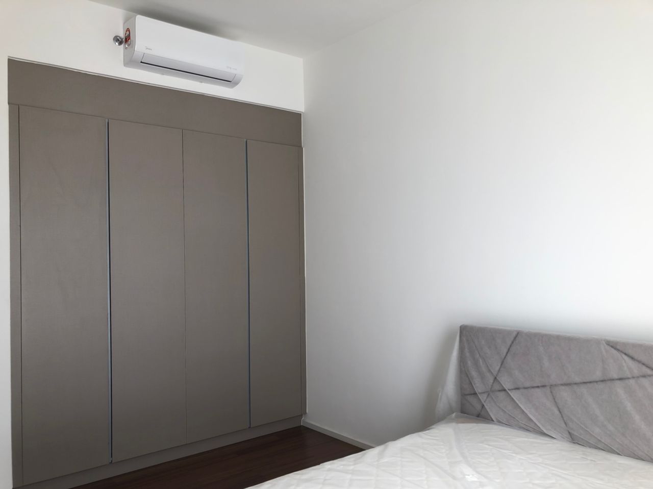 UNA Serviced Apartment - photo 6