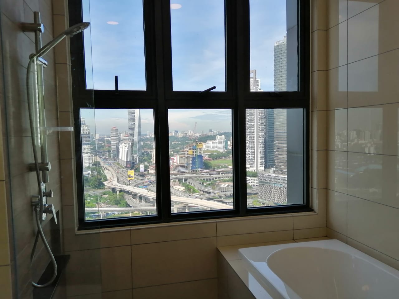 Avara seputeh for rent - photo 5