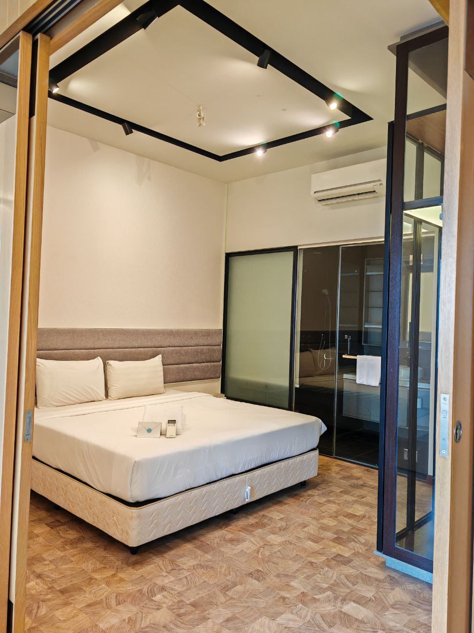 Expressionz Professional Suites 1103 - photo 6