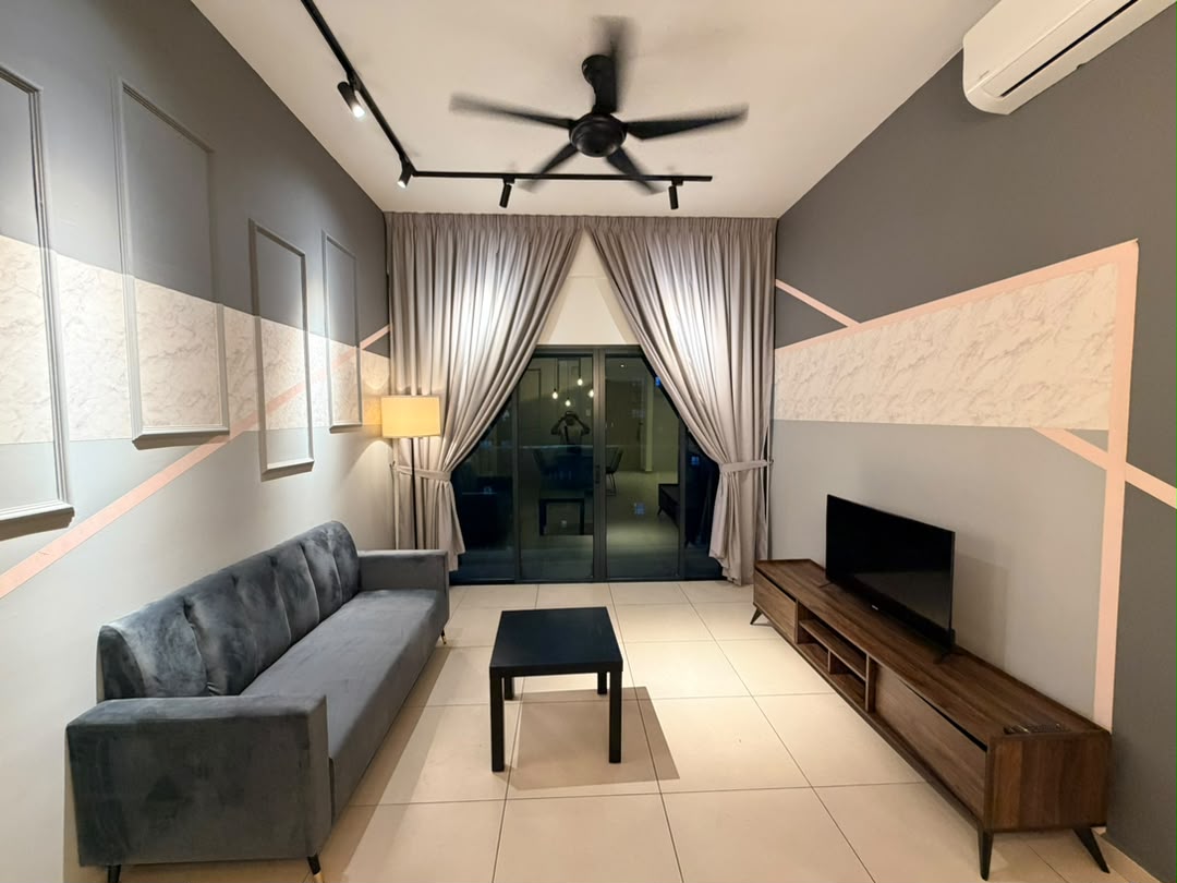 Reizz Residence 1077