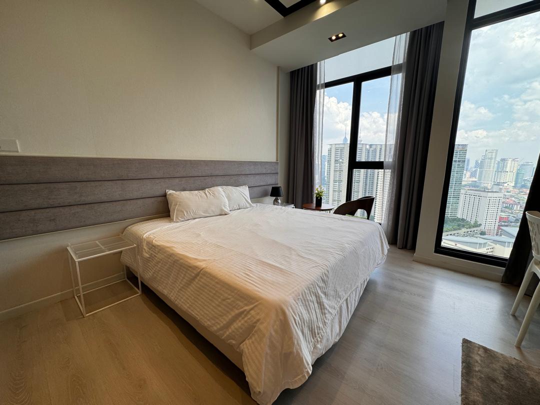 Expressionz Professional Suites 1522 - photo 2