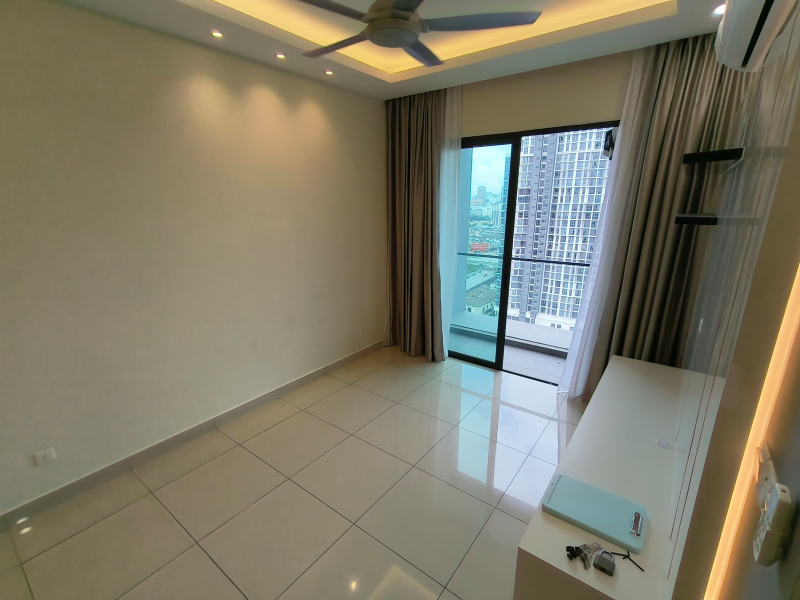 The Sky Residence derrick - photo 9