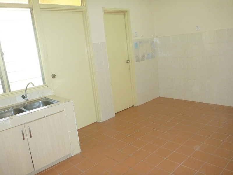 FACING OPEN 2sty Ukay Bistari Ukay Perdana Ampang - photo 4