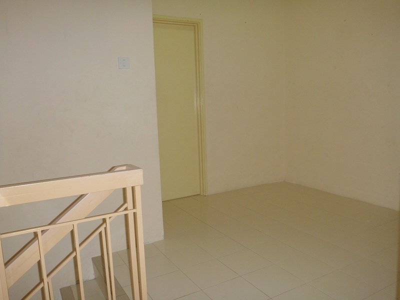 FACING OPEN 2sty Ukay Bistari Ukay Perdana Ampang - photo 6