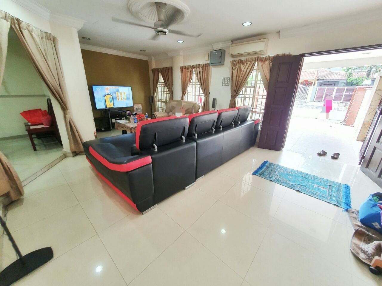 RENOVATED 2 Storey Terrace Saujana Damansara - photo 2