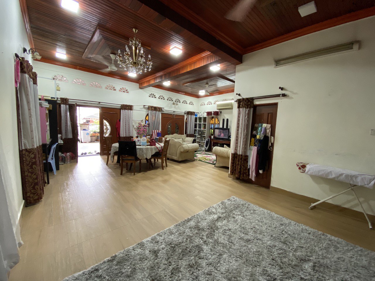 RENOVATED 1 Storey Terrace CORNER LOT Pandan Jaya - photo 6