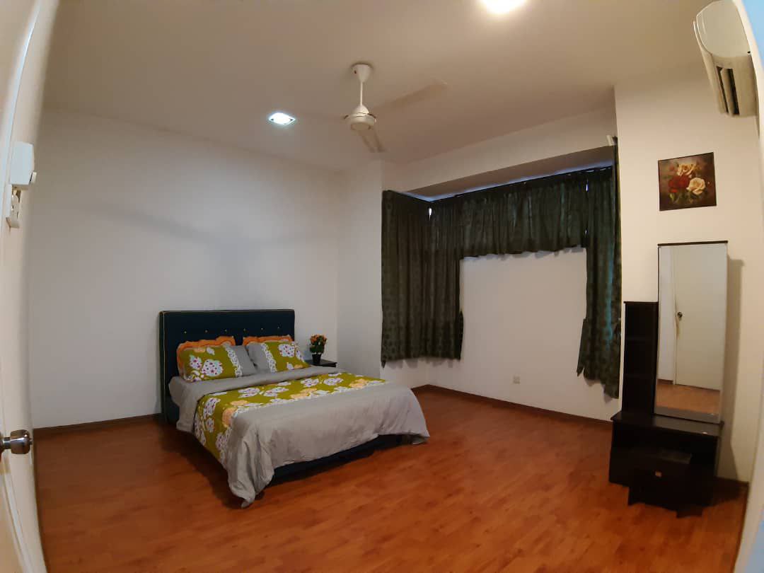 RENOVATED Double Storey Terrace Taman Sutera - photo 4