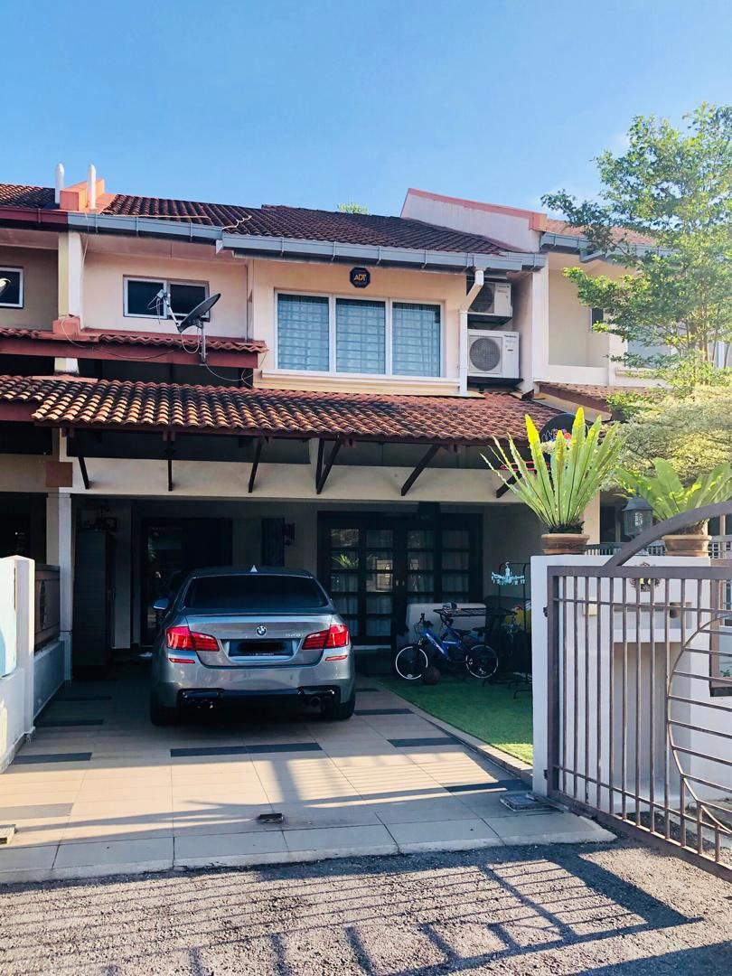 RENOVATED 2 Storey Intermediate Seksyen 5 - photo 10